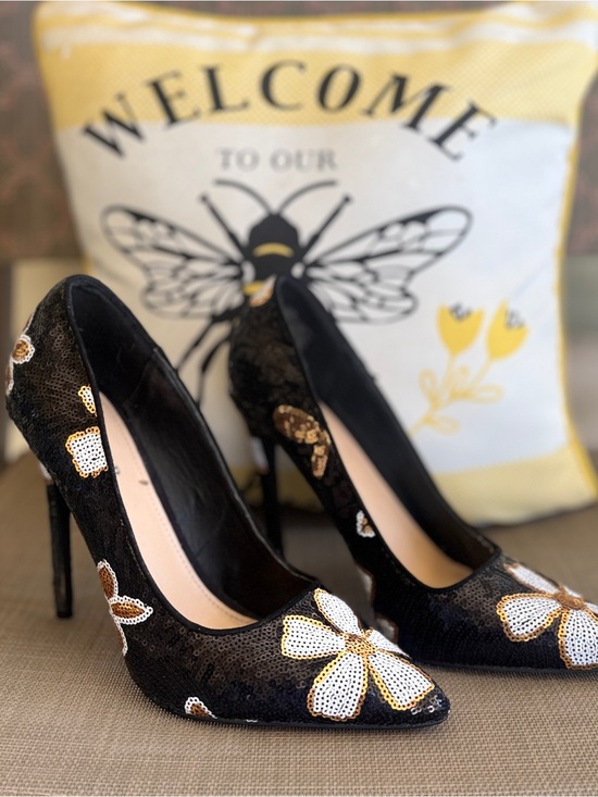 JustFab Shoes - Stunning Heels